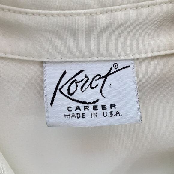 Vintage 1970s Collared Tuxedo Front Blouse Button Down Ivory Long Sleeve Size 12 - Picture 4 of 10